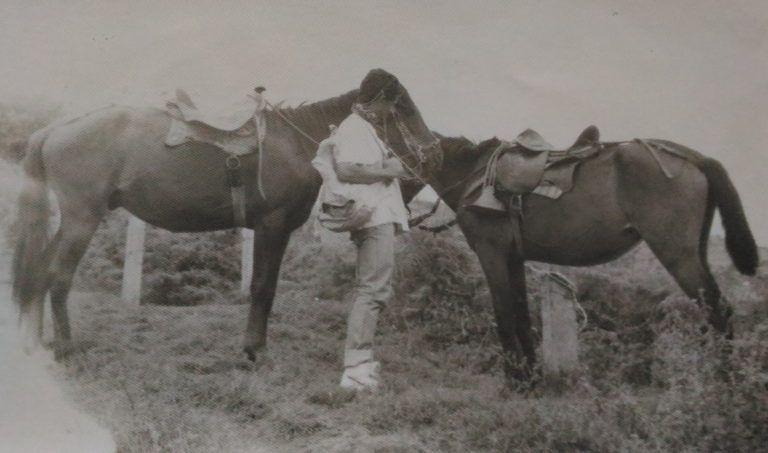 19 Horse riding in Colombia during one week over the mountains.