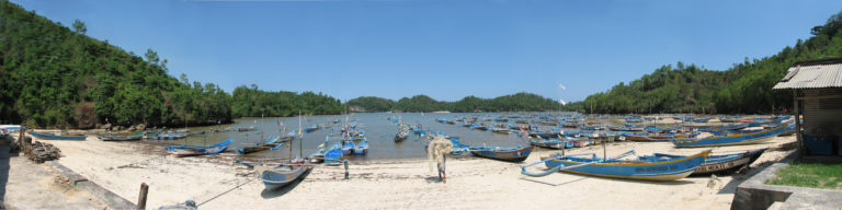Teluk Perahu, east Jawa.