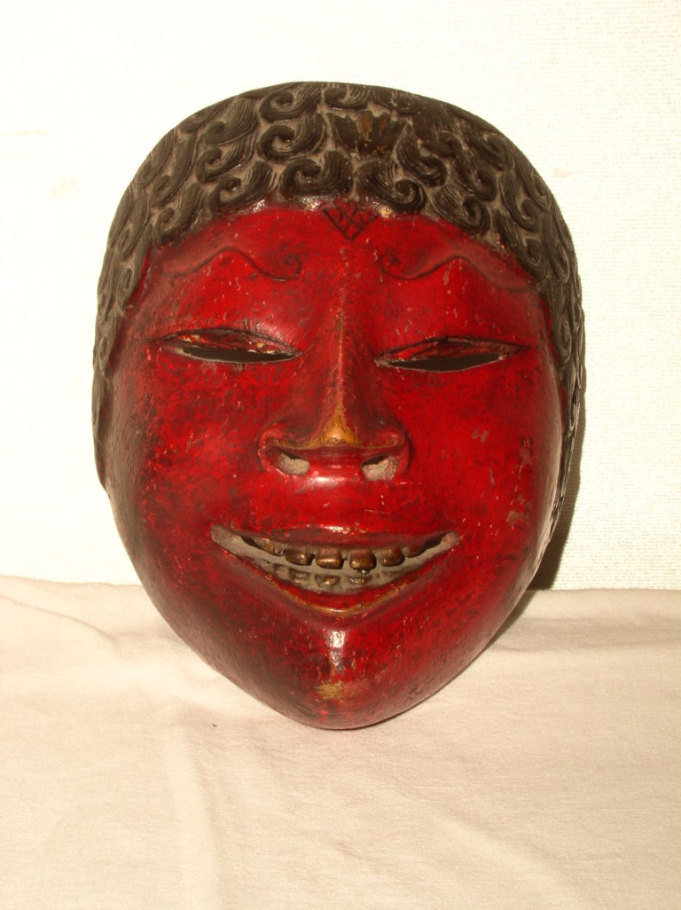 Jawa mask.